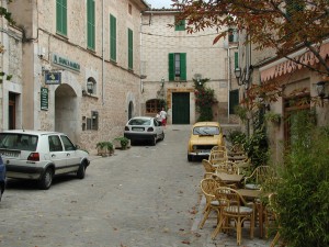 An outdoor cafe in Valldemossa.