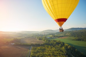 celebrity_TH89828_balloons_tuscany_flare(1)